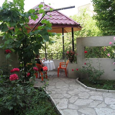 Iliani Hotel Tbilisi Exteriör bild