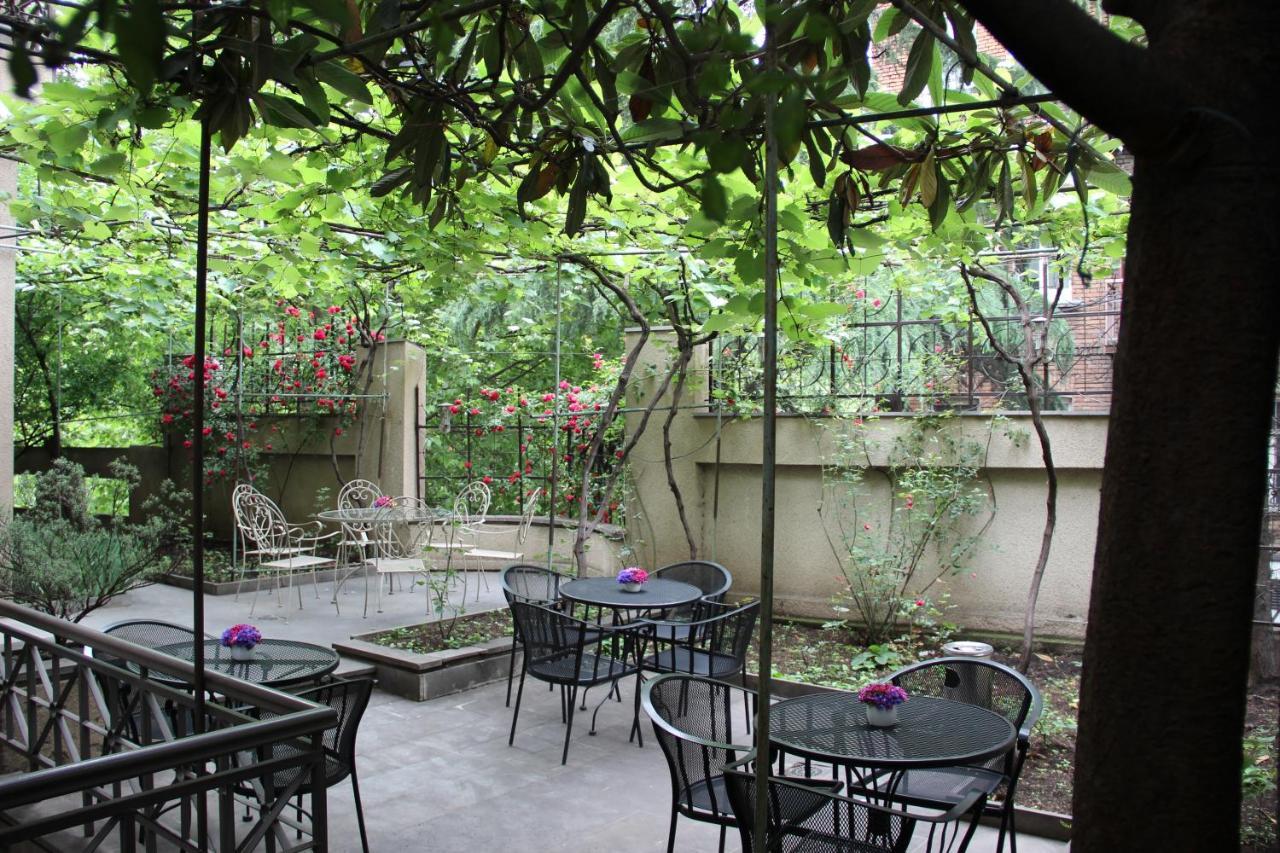 Iliani Hotel Tbilisi Exteriör bild