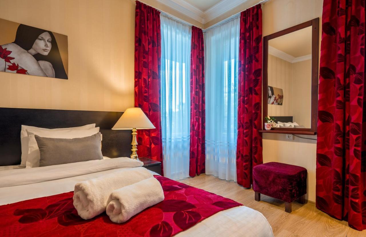 Iliani Hotel Tbilisi Exteriör bild